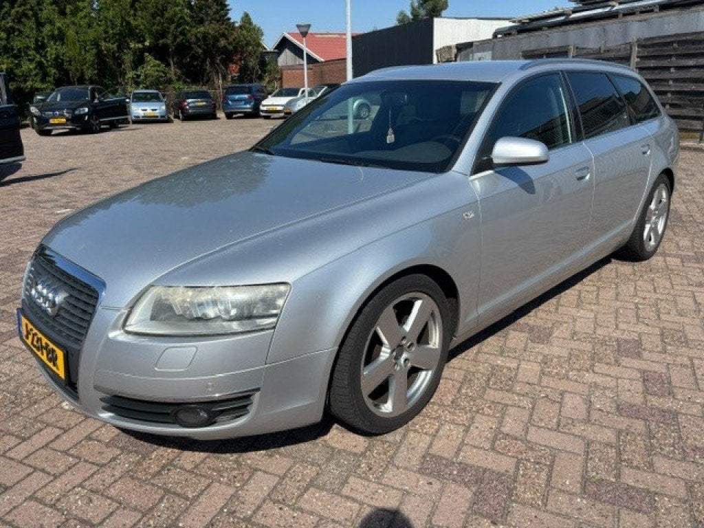 Audi A6 2.4 BUSINESS, Auto's, Audi, Electronic Stability Program (ESP), 10 km/l, Euro 4, 6 cilinders