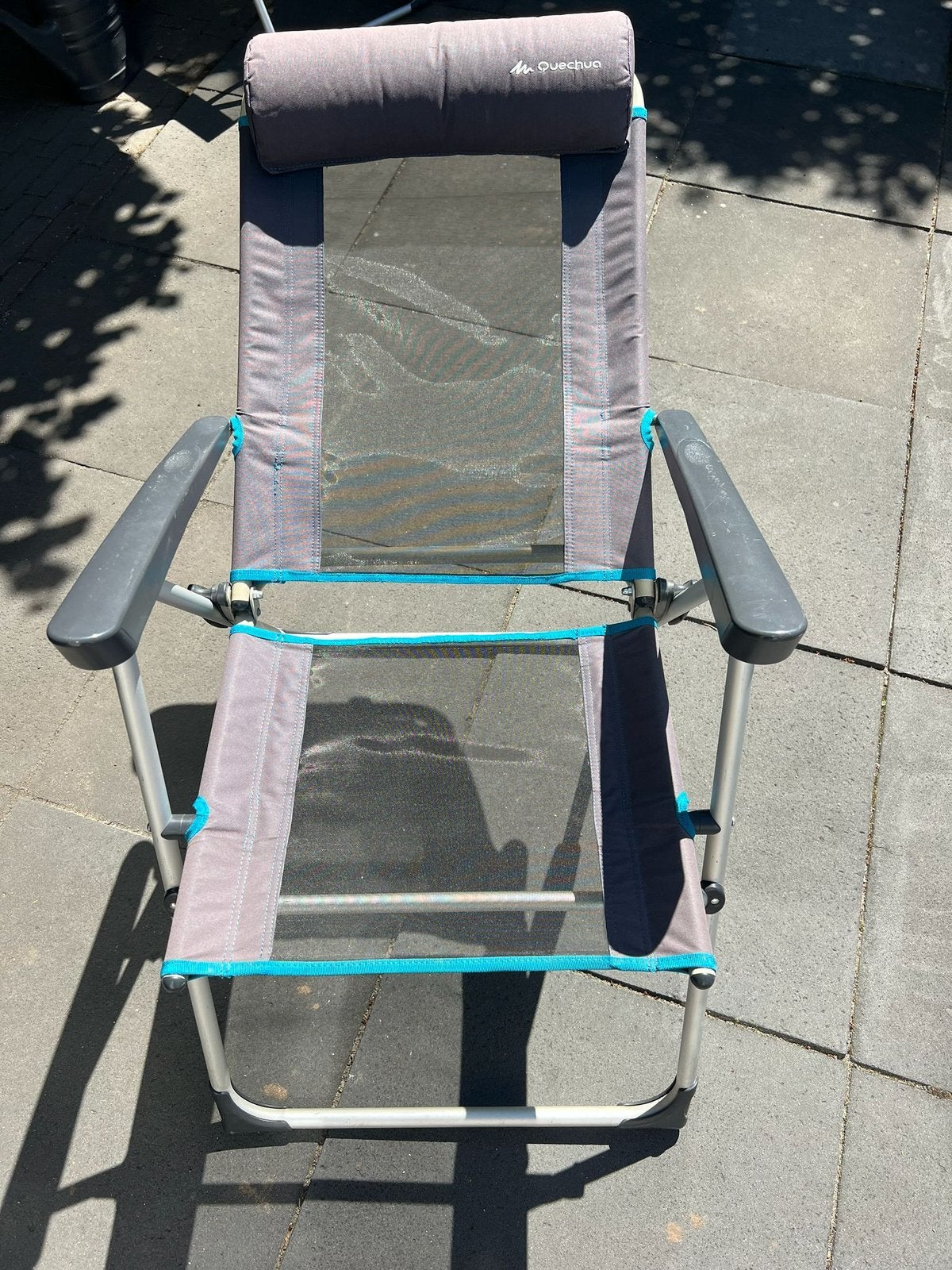 2 verstelbare campingstoelen en tafel, Ophalen, Gebruikt, Campingstoel