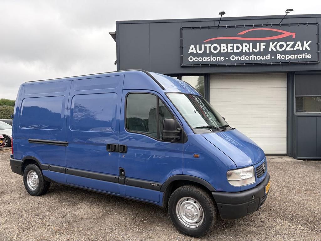 Opel Movano 2.5 D L2H2 NIEUWE APK (bj 2000), Auto's, Bedrijf, Onderhoudsboekje, Te koop, Radio