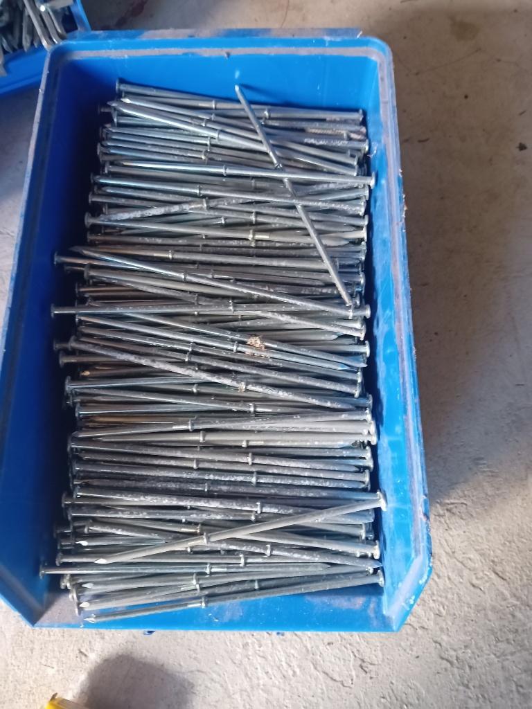 Dubbelkops spijkers, Ophalen, Nieuw, 100 tot 250 mm, Spijkers