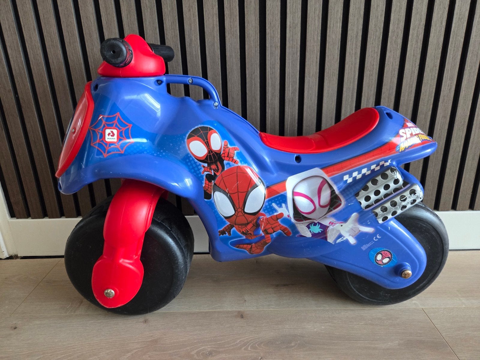 Spiderman Loopmotor - Zo goed als nieuw, Ophalen, Zo goed als nieuw, Loopfiets