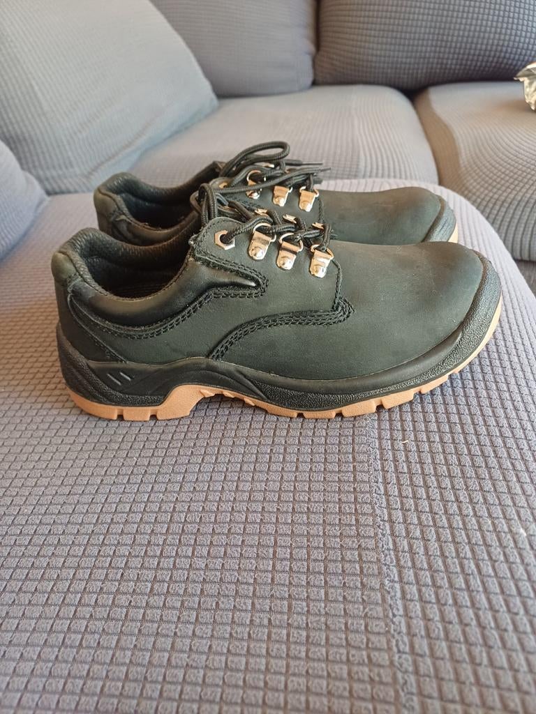 Werkschoenen Busters maat 38, Ophalen of Verzenden, Nieuw