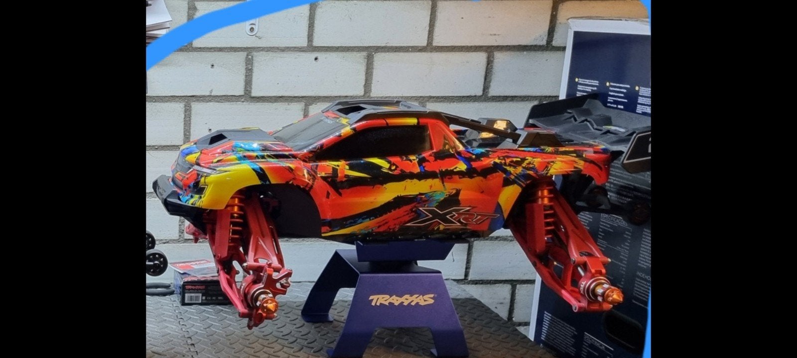 Traxxas XRT, Ophalen, Zo goed als nieuw, Auto
