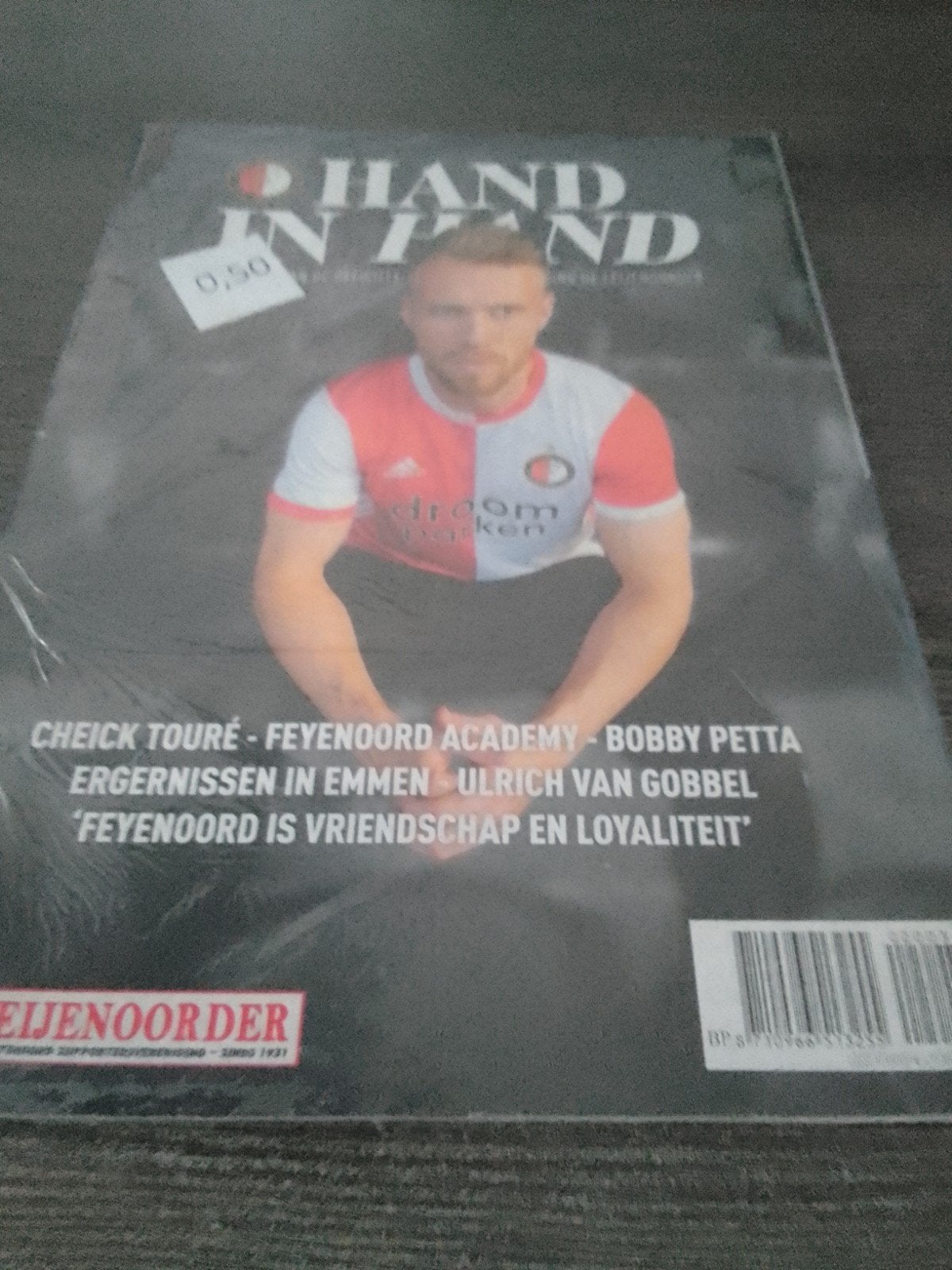 Hand in Hand - Feyenoord Magazine met Cheick Touré, Ophalen, Zo goed als nieuw, Sport en Vrije tijd