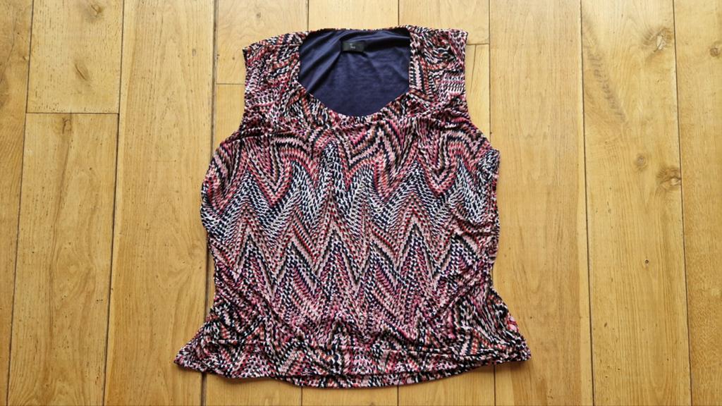 Tia Top maat 52, Blauw, Tia, Zo goed als nieuw, Shirt of Top
