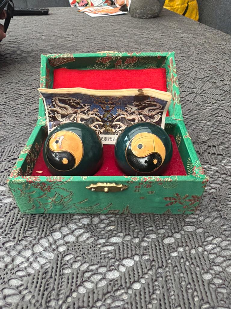 Chinese Baoding Ballen met Yin Yang Design in Doos, Ophalen of Verzenden