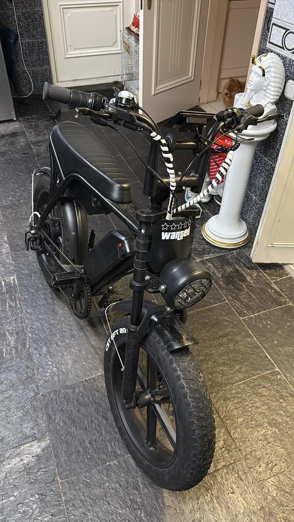 V8 fatbike dubbele accu, Fietsen en Brommers, Brommers | Tomos, Ophalen, Zo goed als nieuw, Overige modellen