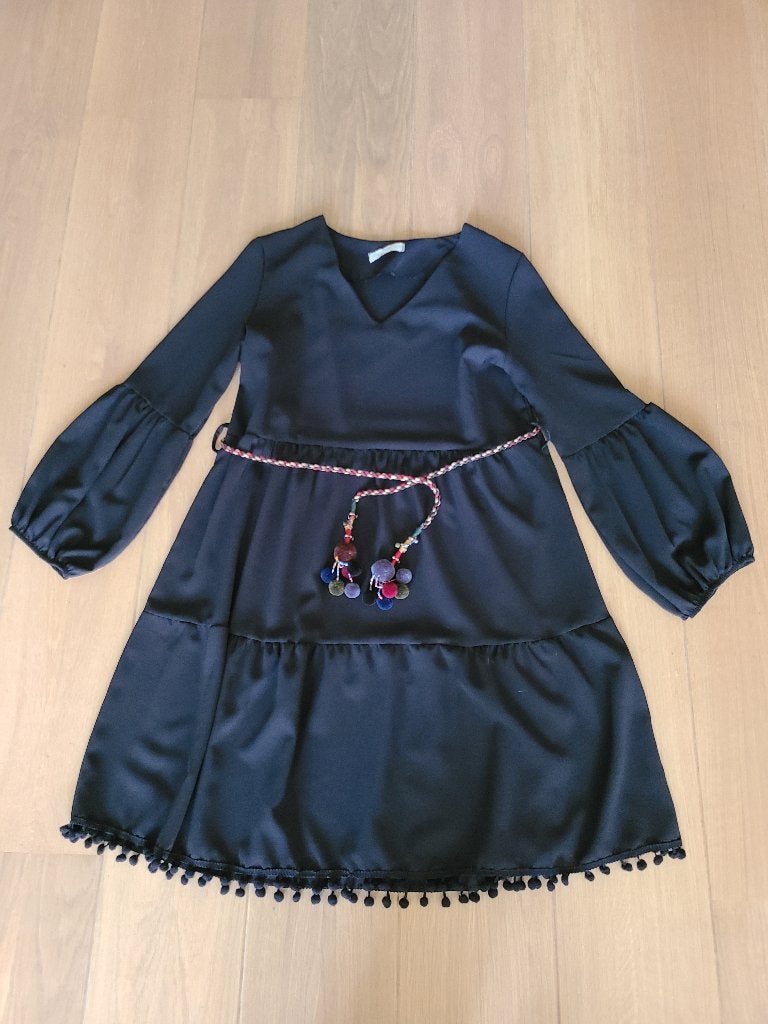Zwarte jurk met riem, New Collection, maat M, Maat 38/40 (M), Zwart, Nieuw, Ophalen of Verzenden