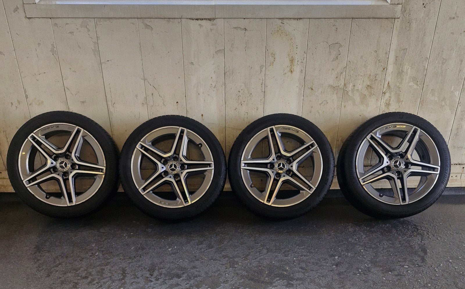 18 inch originele mercedes amg velgen met zomerbanden, Auto-onderdelen, 18 inch, Banden en Velgen, Ophalen of Verzenden, Zomerbanden