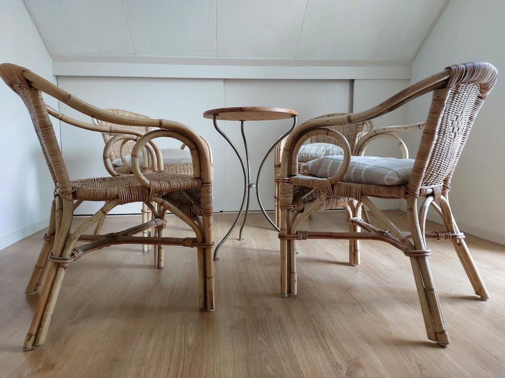 Rotan stoelen met bistrotafeltje. Complete set. Kleur nature, Ophalen, Bruin, Vier