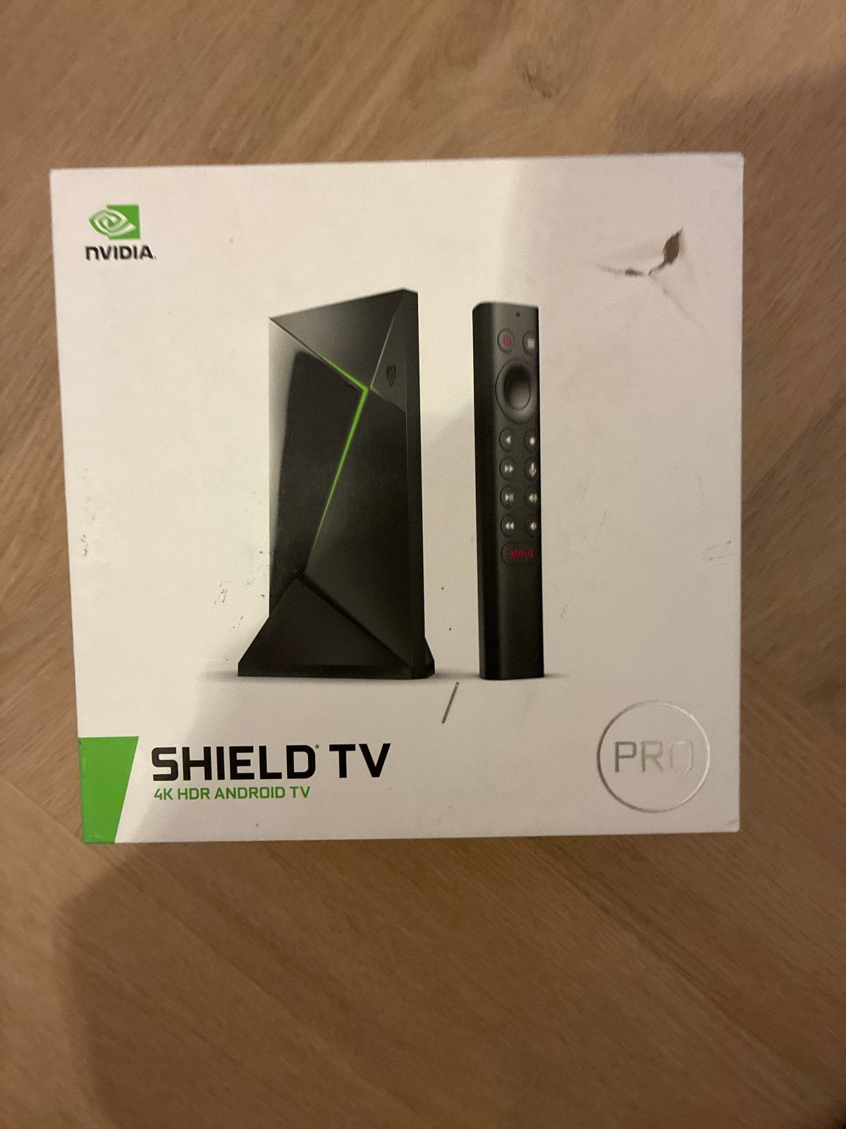 Nvidia Shield TV Pro 4K - Hapert, zonder adapter, Info@nvidia.com, Gebruikt, Nvidia, Verzenden
