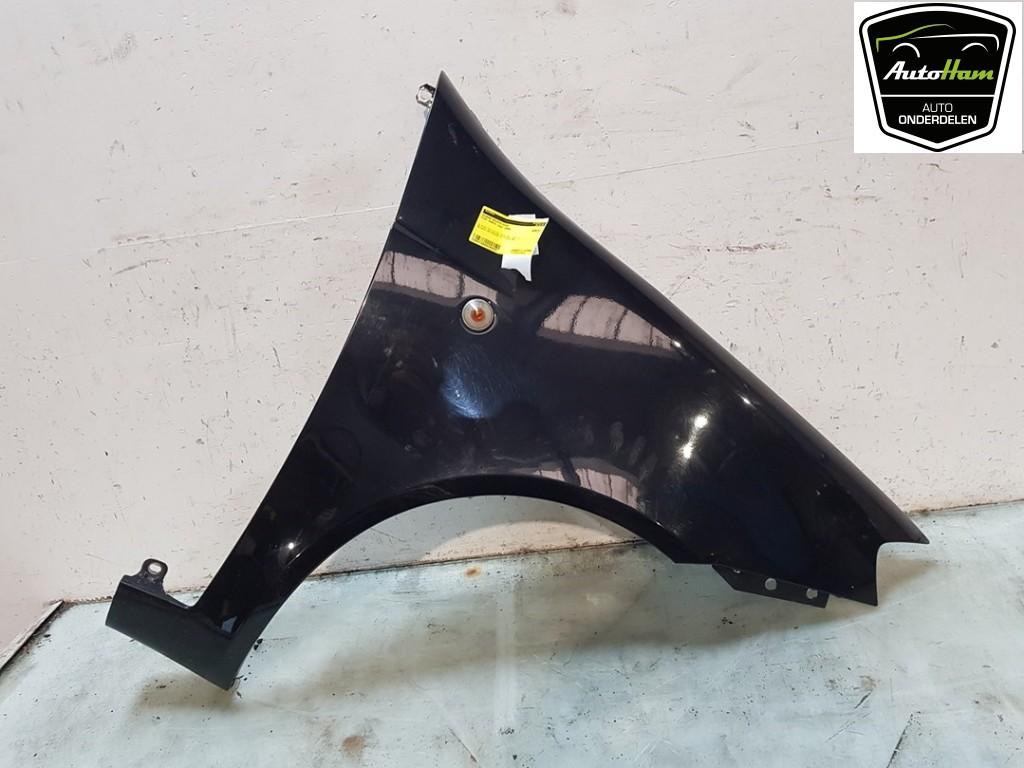 Spatbord Rechts Voor Fiat Punto II (188) 2005 46849402, FCA Germany GmbH, Gebruikt, IPC D1-09 Bahnhofsplatz, Rüsselsheim am Main 65423, , Duitsland