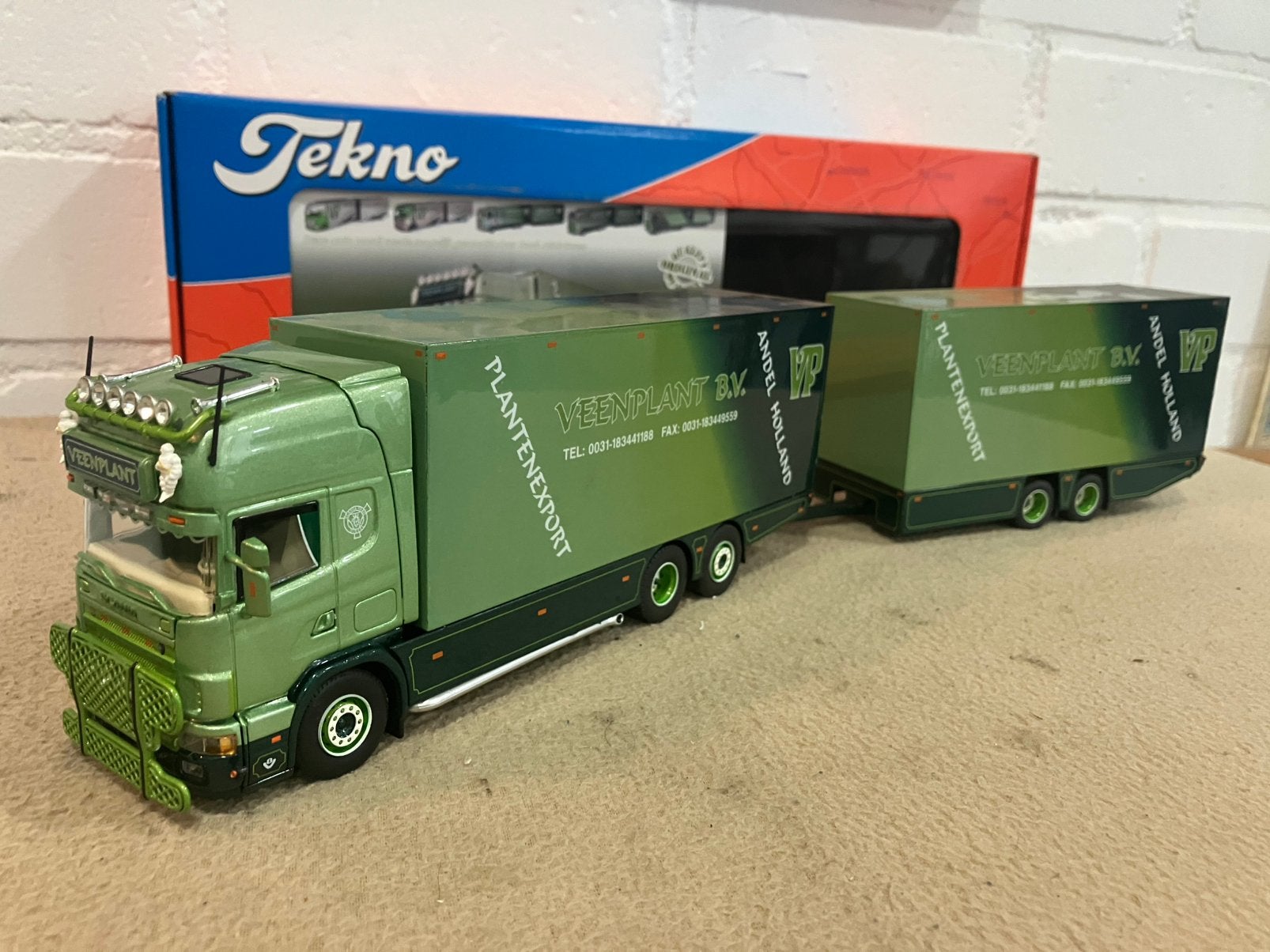 Tekno Scania Veenplant, Hobby en Vrije tijd, Modelauto's | 1:50, Ophalen of Verzenden, Zo goed als nieuw, Bus of Vrachtwagen, Tekno