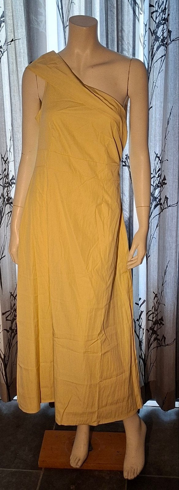 Geel one-shoulder zomerjurkje, Kleding | Dames, Geel, Maat 42/44 (L), Nieuw, Ophalen of Verzenden