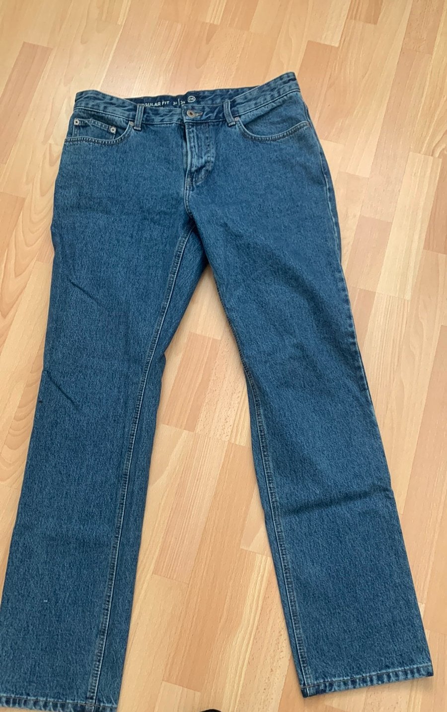Spijkerbroek mt 34,voor lange mensen., Ophalen of Verzenden, Gedragen, Blauw