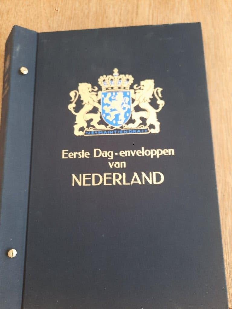 Israel. Diversen in Davo album., Postzegels en Munten, Postzegels | Volle albums en Verzamelingen, Ophalen of Verzenden, Buitenland