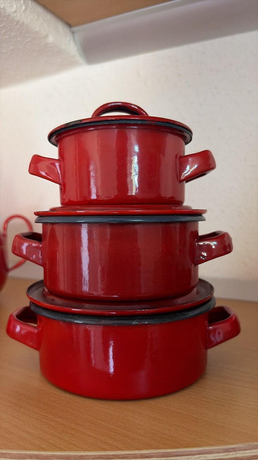 Set van 3 emaille stapelpannetjes - Rood, Antiek en Kunst, Ophalen of Verzenden