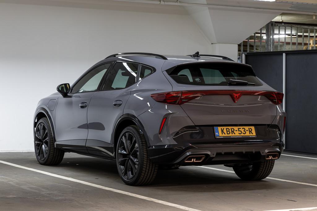 CUPRA Formentor 1.5 TSI e-Hybrid VZ Performance, Auto's, 4 cilinders, Formentor, Alcantara, Hybride Elektrisch/Benzine