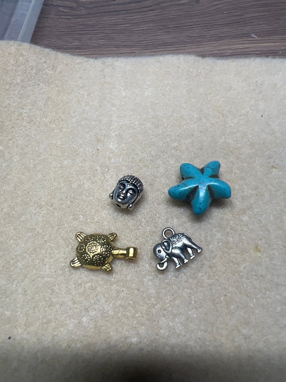 Bedels set: Boeddha, schildpad, olifant, zeester, Ophalen of Verzenden, Gebruikt