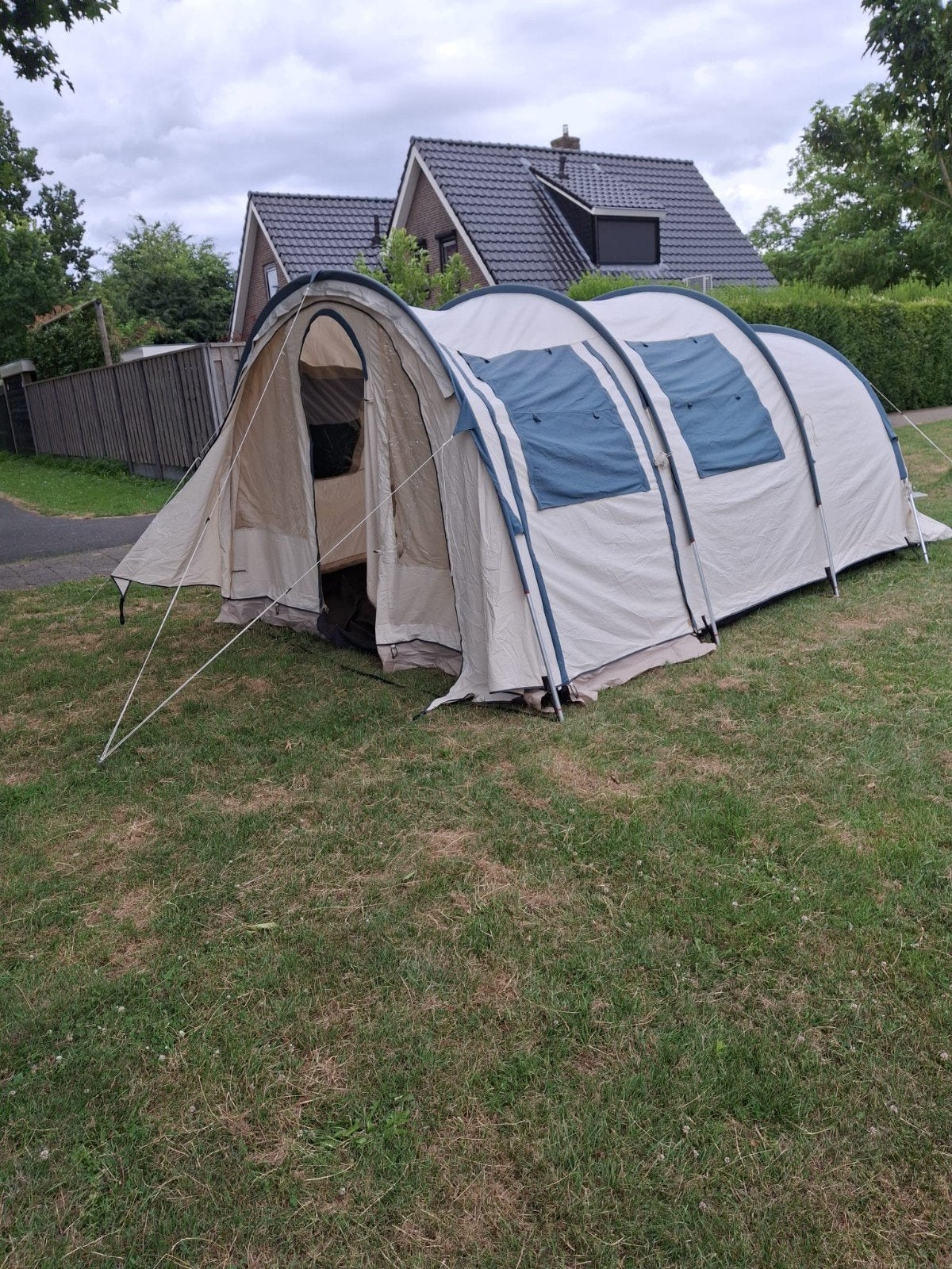 tunneltent 4 persoons, Caravans en Kamperen, Tenten, Ophalen, Gebruikt, Tot en met 4