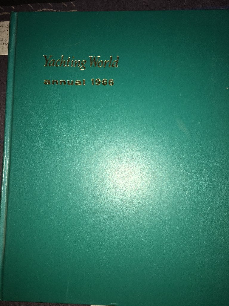 Yachting World Annual 1966 jaaroverzicht zeilboten boek, Verzamelen, Ophalen of Verzenden, Zo goed als nieuw, Zeilboot, Boek of Tijdschrift