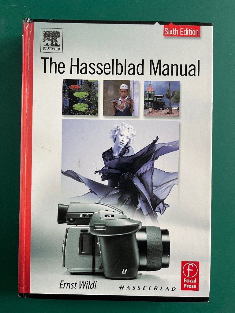The Hasselblad Manual, Ophalen of Verzenden, Gebruikt, Spiegelreflex, Overige Merken