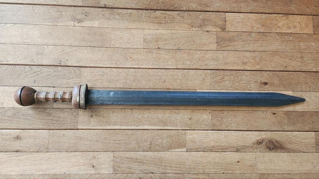 Spatha larp Romeins zwaard, Verzenden