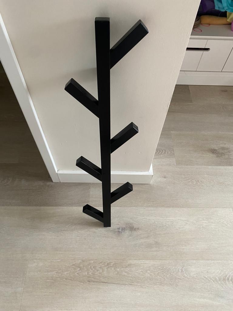 Kapstok ikea tjusig, Zo goed als nieuw, Minder dan 100 cm, Hout, Ophalen