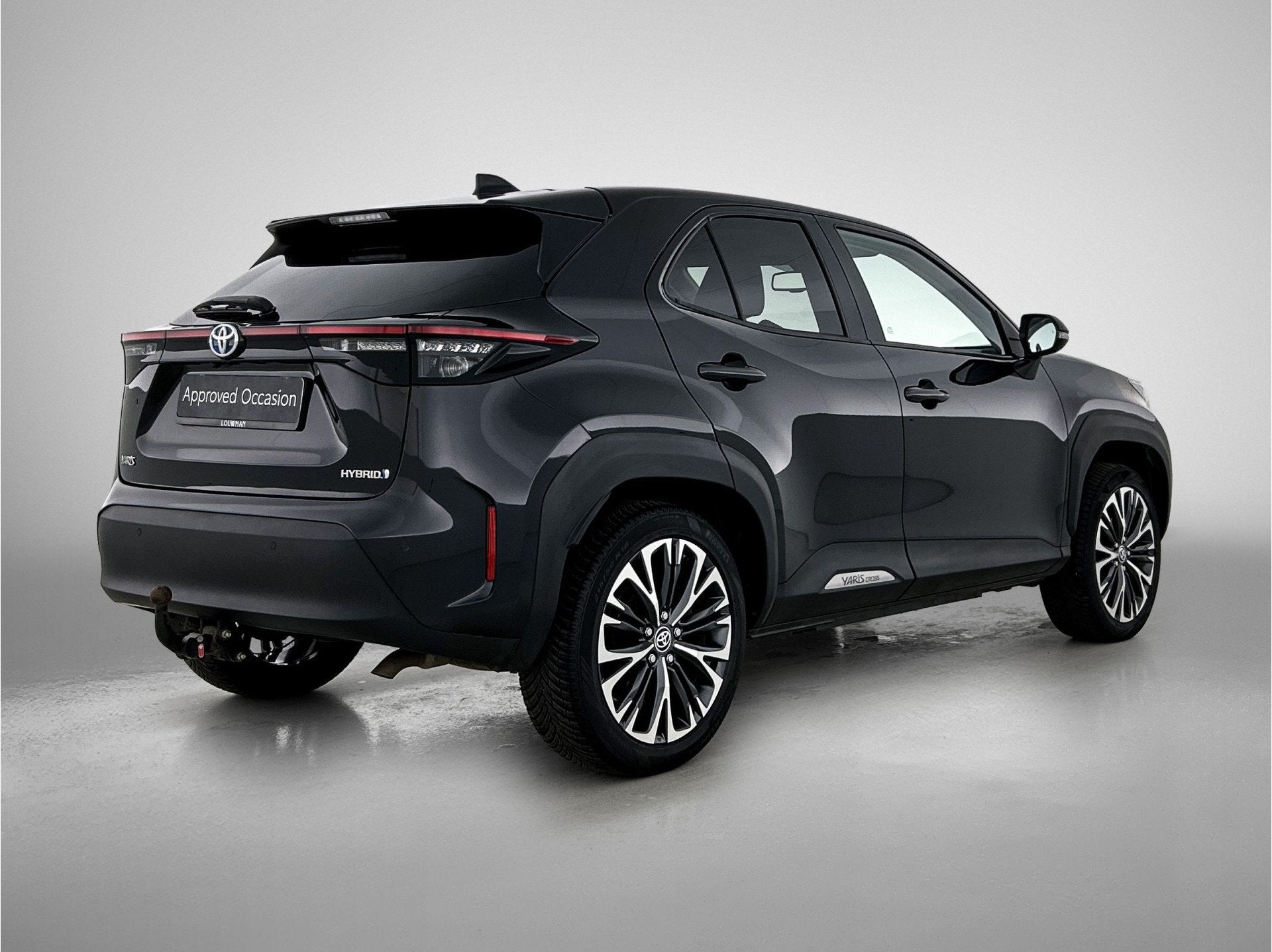 Toyota Yaris Cross 1.5 Hybrid Executive | JBL | Head-Up Disp, 12 maanden, Gebruikt, Zwart, 1490 cc