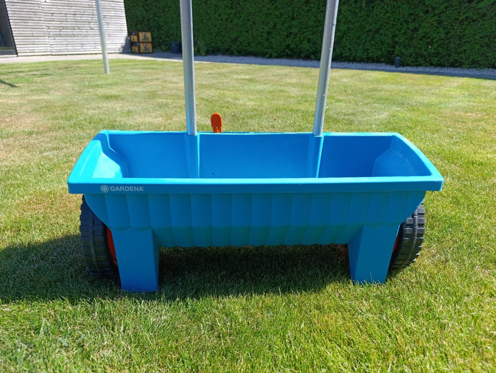 Gardena Handstrooier - Perfect voor zaaien en bemesten, Ophalen, Zo goed als nieuw
