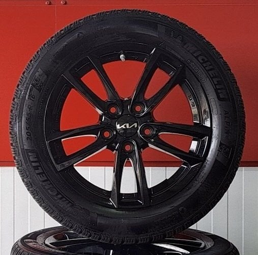 WINTERSET ORIGINEEL KIA CEED VELGEN ZWART + WINTERBAND 7MM, Ophalen, Gebruikt, -, Banden en Velgen