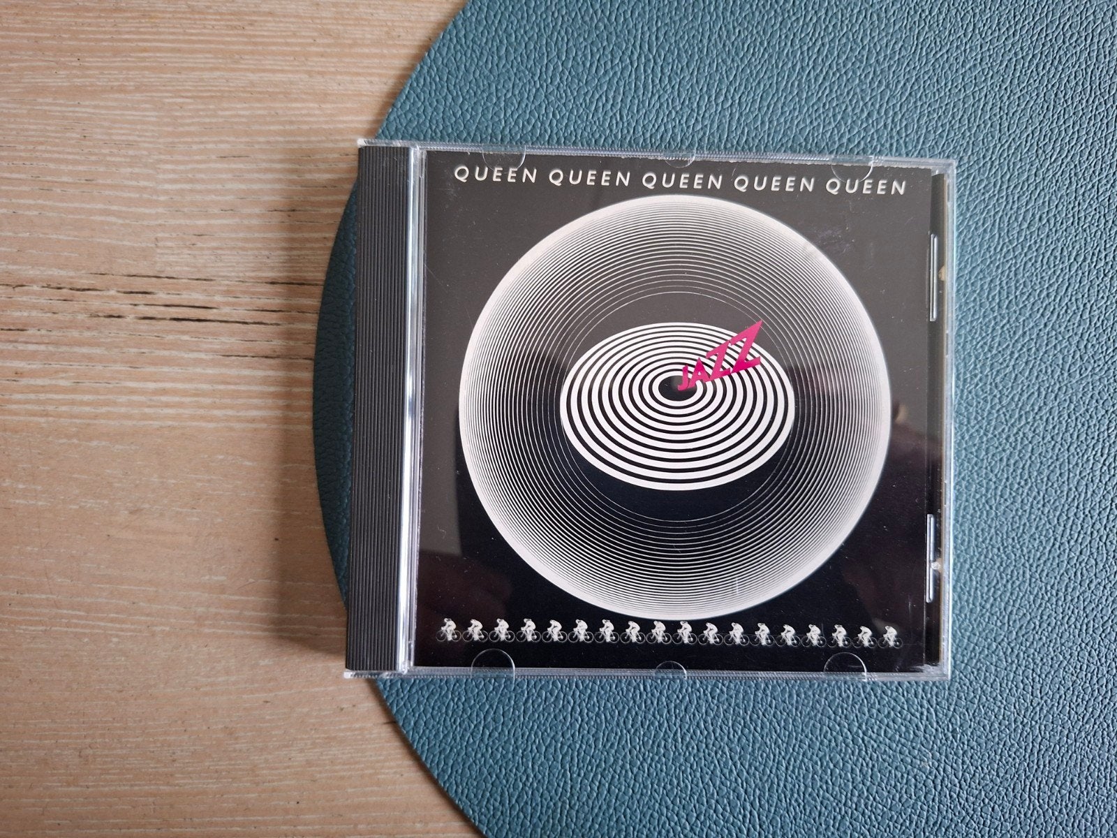 Queen jazz album, Ophalen of Verzenden, Zo goed als nieuw, Poprock