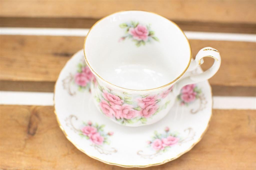 Royal Frankonia porseleinen kop en schotel 38933, Gebruikt, Ophalen of Verzenden, Bord(en), Wedgwood
