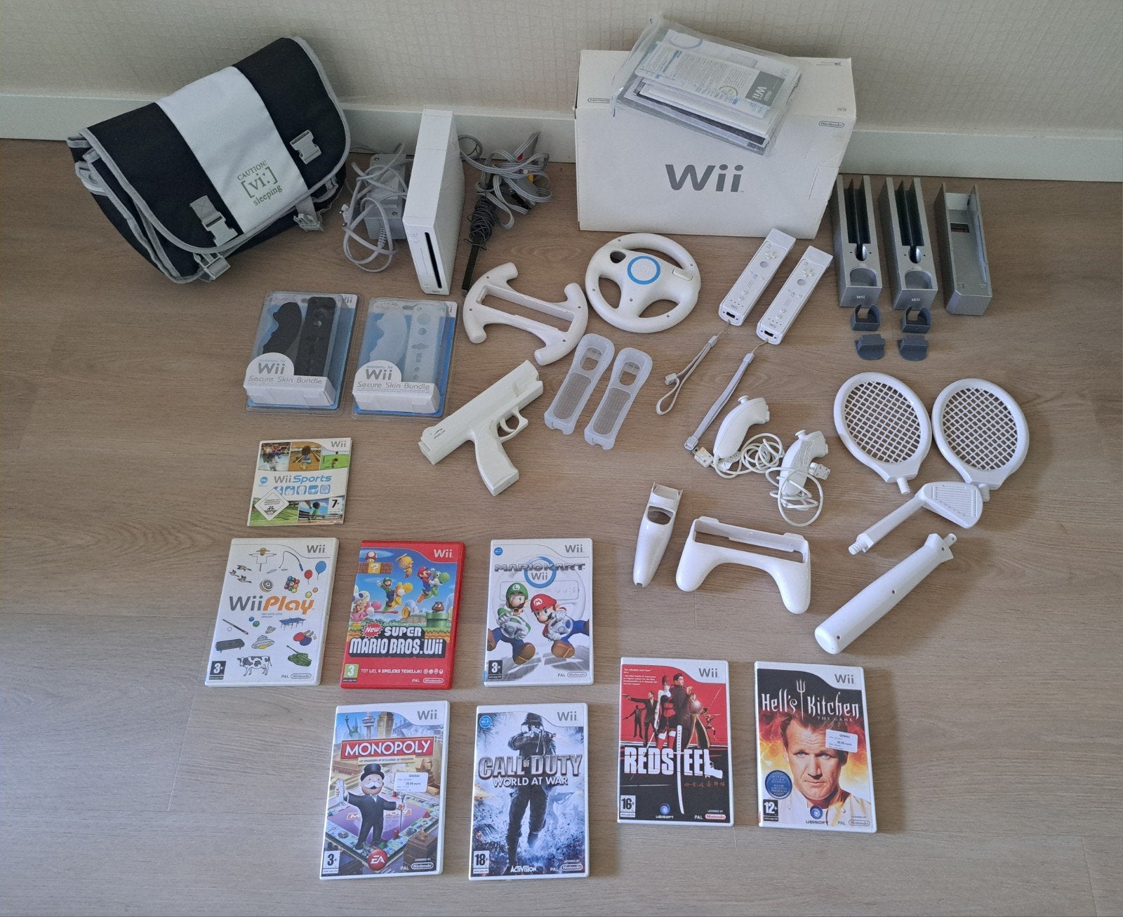 Complete Nintendo Wii-set met veel accessoires en games, Ophalen, Gebruikt, Met 2 controllers, Met games