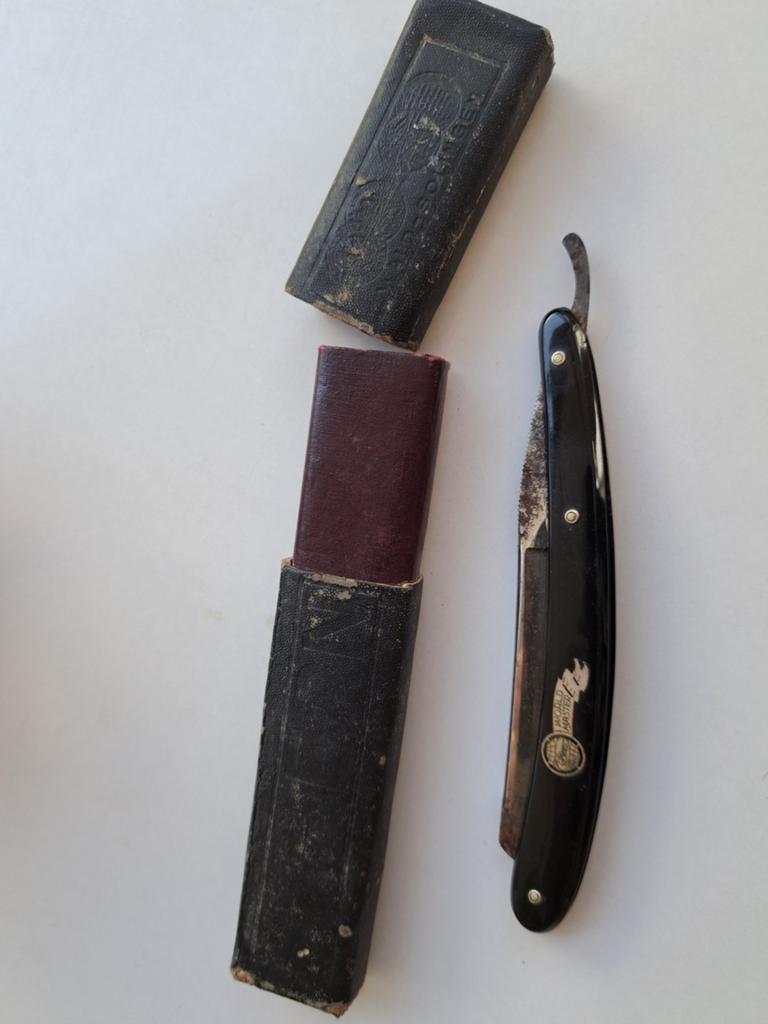 Antiek scheermes met doosje - World Master Solingen, Ophalen of Verzenden