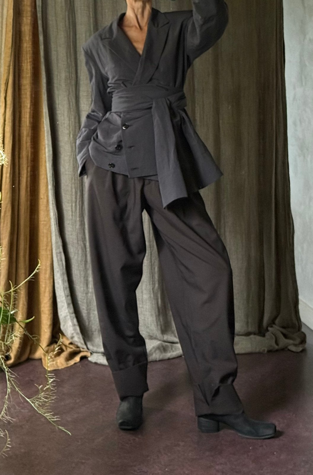 Chocolade bruine broek vib wol 38 uniek. Designer niche, Maat 38/40 (M), Bruin, Nieuw, Ophalen of Verzenden
