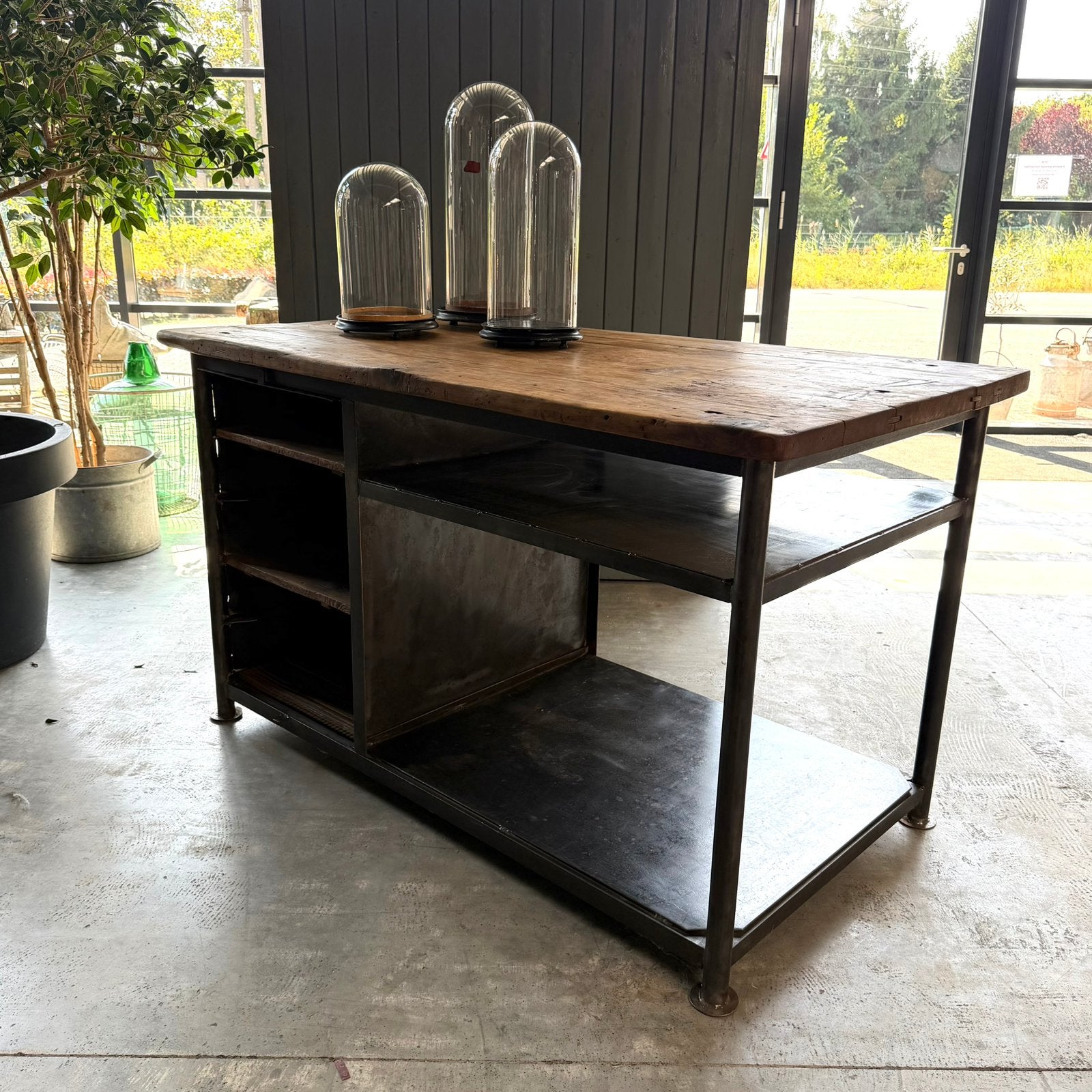 Oude stalen werkbank, vintage toonbank, dressoir, keuken, Ophalen