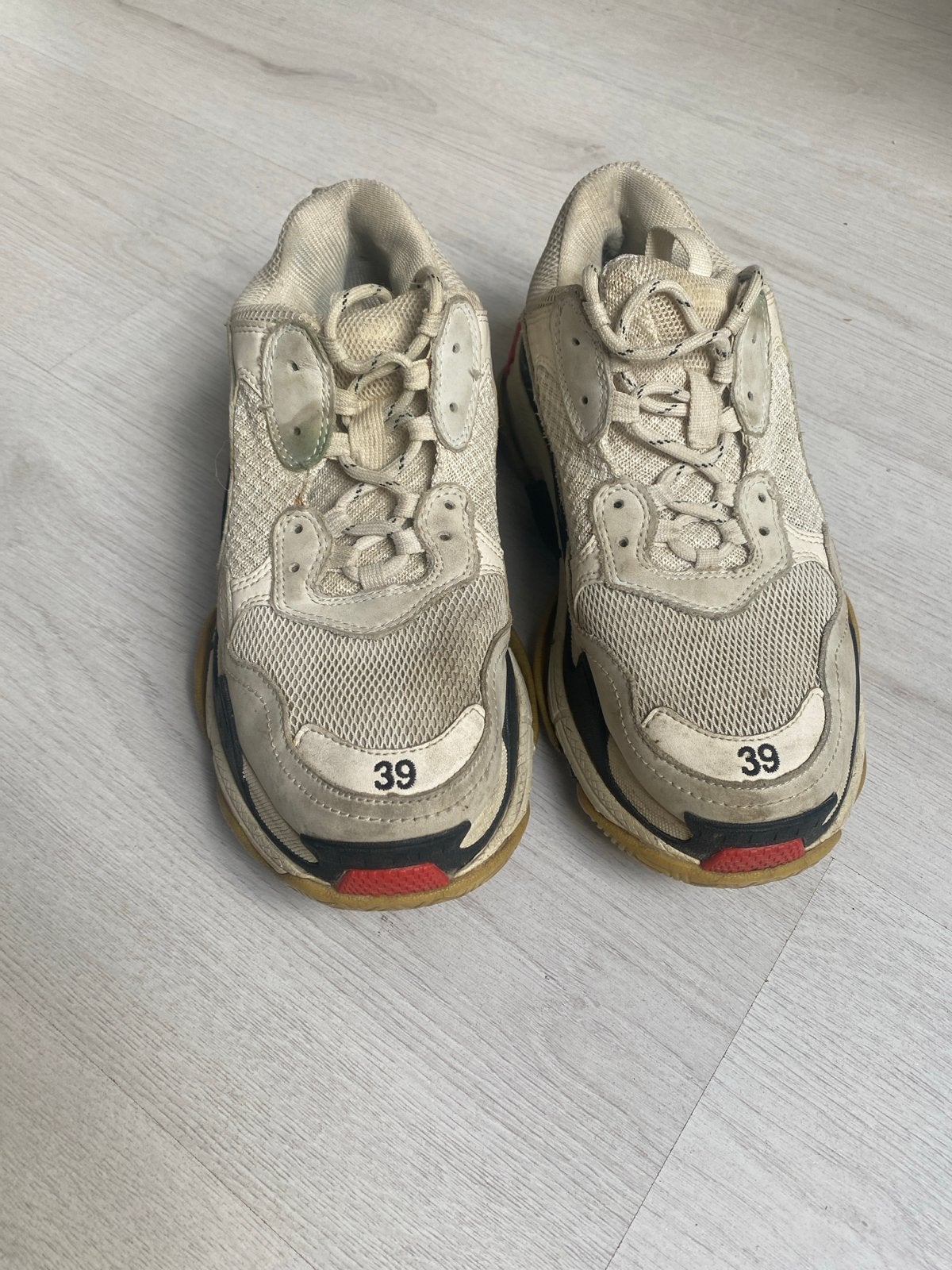 Balenciaga sneakers maat 39, Kleding | Dames, Ophalen of Verzenden, Gedragen, Wit, Sneakers of Gympen