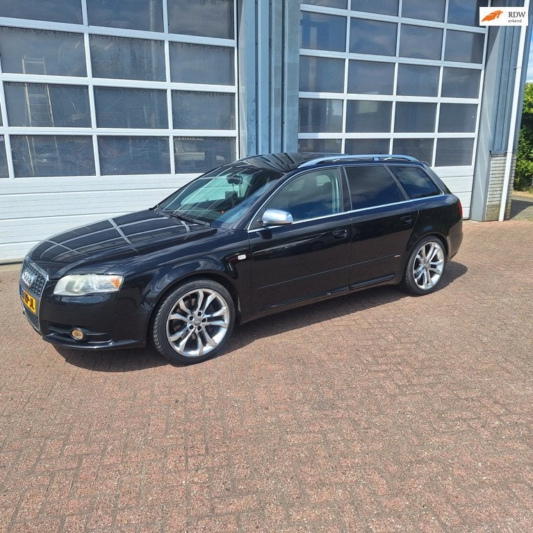 Audi A4 Avant 3.2 FSI quattro, Auto's, Audi, Automaat, Automatische klimaatregeling, A4, Zwart