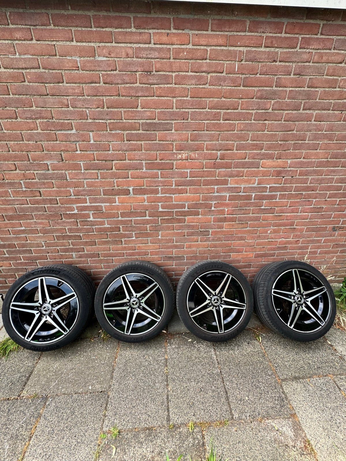 AMG Velgen -Michellin banden- tpmssensoren  18 inch, Auto-onderdelen, Banden en Velgen, Ophalen, 18 inch, Gebruikt, 255 mm