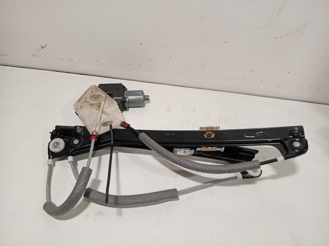 Raammechaniek elektrisch links voor Volkswagen Polo, Auto-onderdelen, Onderdelen@venauto.nl, Van der Ven Autorecycling B.V., Gebruikt