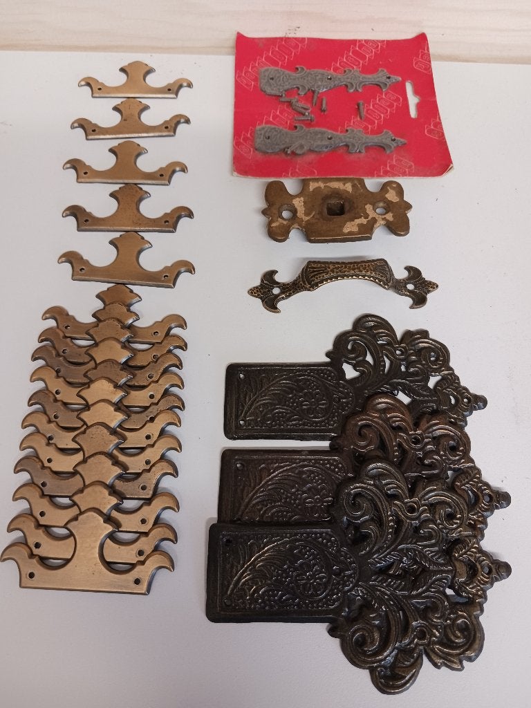 assorti oud deurbeslag, Ophalen