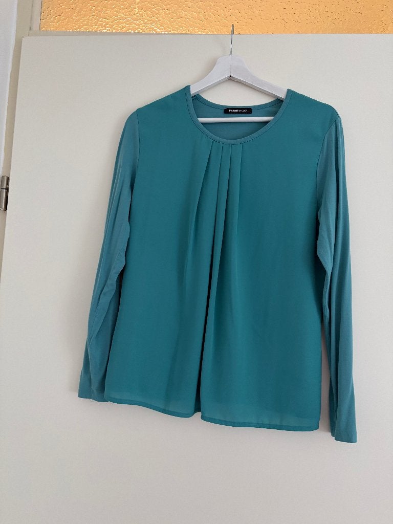 te koop:Mooie groen blauwige top maat 42, Maat 42/44 (L), Ophalen of Verzenden, Zo goed als nieuw, Zonder mouw