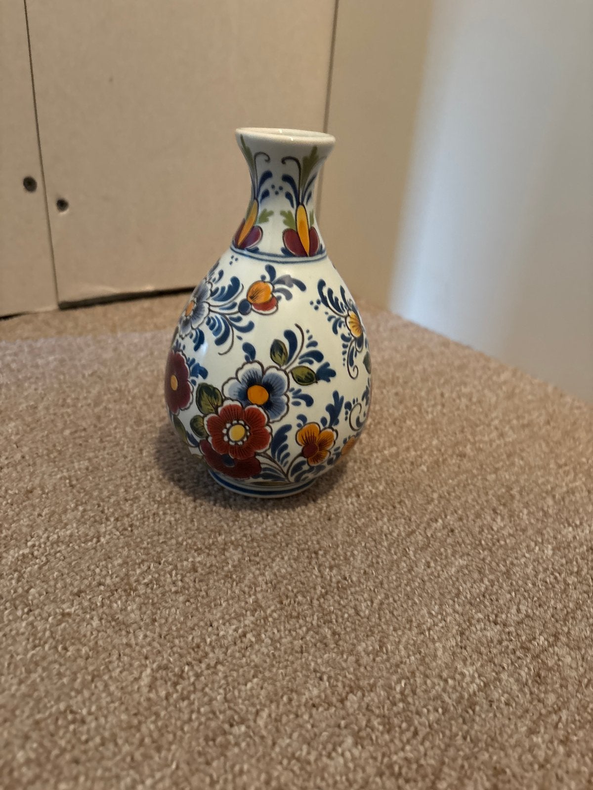 Delfts Blauw vaasje, handgeschilderd, Made in Holland, Ophalen