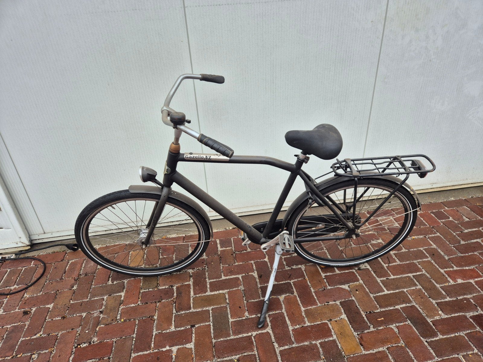 2 fietsen te koop: Gazelle en Edwards (ook apart), Fietsen en Brommers, Fietsen | Dames | Damesfietsen, Ophalen, Gebruikt, Gazelle