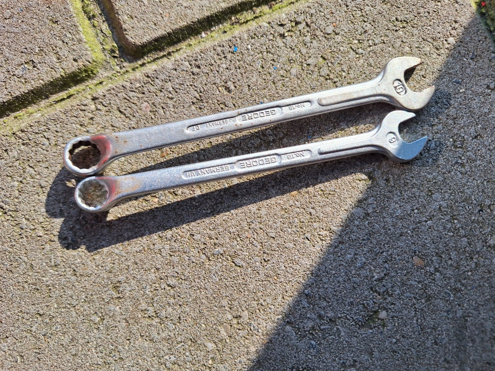 Gedore steek ringsleutel 1b 9 mm en 10 mm
12.50,- samen, Auto diversen, Autogereedschap, Ophalen of Verzenden, X, X, X