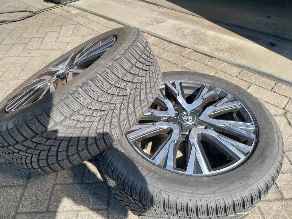 Z.G.A.N. Winterbanden met velgen voor Toyota Yaris Cross, Ophalen