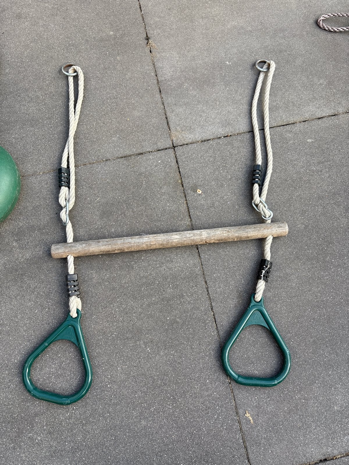 Schommel met ringen en houten dwarsbalk, Ophalen, Gebruikt, Schommel