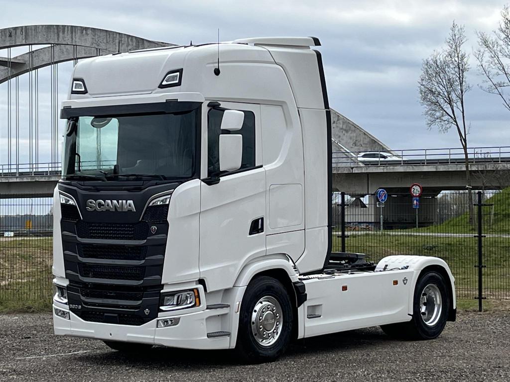 Scania S590 V8 | Full Air | Retarder | Full options, Automaat, Stof, Scania, Wit