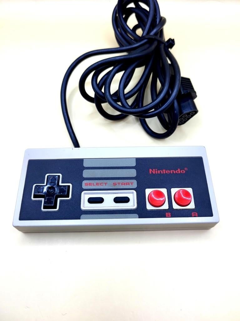 Nintendo NES Controller Gebruikt, 1 speler, Eén computer, Ophalen of Verzenden, Vanaf 3 jaar